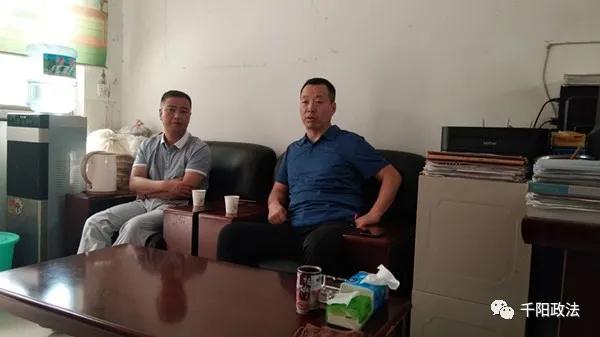 千阳县委常委、政法委书记张海兵调研脱贫攻坚工作